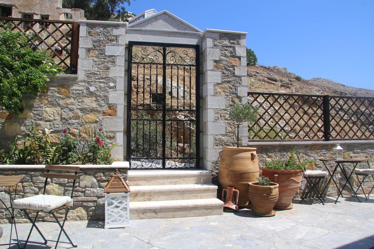 Symi Nautilus Luxury Suites Exterior foto
